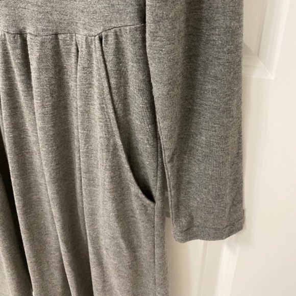 Women's Long Sleeve Pleated Shirt Dress. Dark Gray. Medium. Dark Academia. - Picture 9 of 13